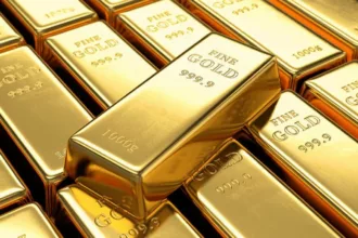 Harga emas berjangka pada akhir perdagangan Jumat (27/10) waktu setempat atau (Sabtu pagi WIB) naik. Hal ini didorong oleh reaksi investor terhadap meningkatnya tensi geopolitik di Timur Tengah.