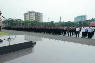 Polisi Daerah (Polda) Jawa Timur kerahkan 3.393 personel gabungan TNI dan Polri untuk mengamankan gelaran Piala Dunia U-17 2023.