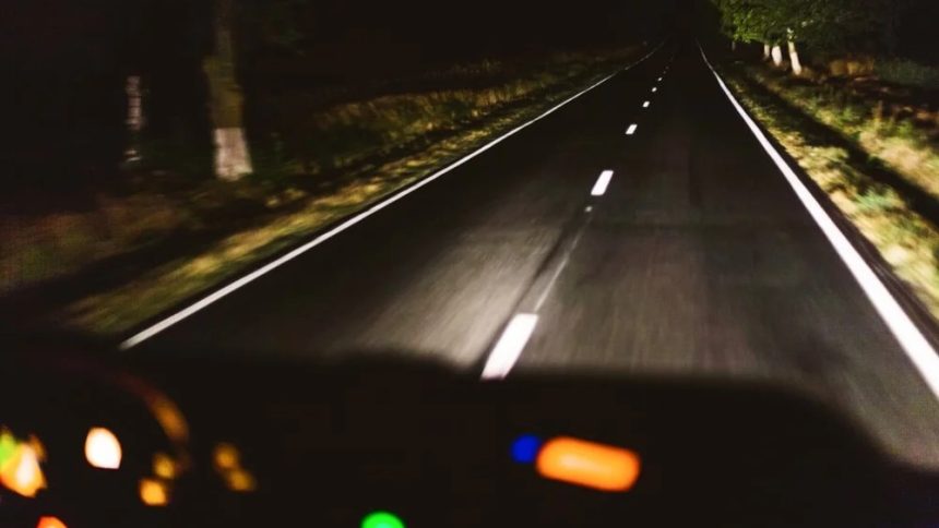 Lima Tips Berkendara Mobil di Malam Hari dengan Aman