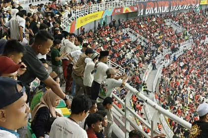 Saat Opening Ceremony Piala Dunia U17 2023 di Stadion Gelora Bung Tomo (GBT) Surabaya, Jumat, 10 November 2023 berlangsung, sudah terasa sangat nyaman dan menghibur para penonton dan pendukung setia Timnas U17 yang berlaga dalam ajang tersebut menghadapi Ekuador dengan segala fasilitasnya.