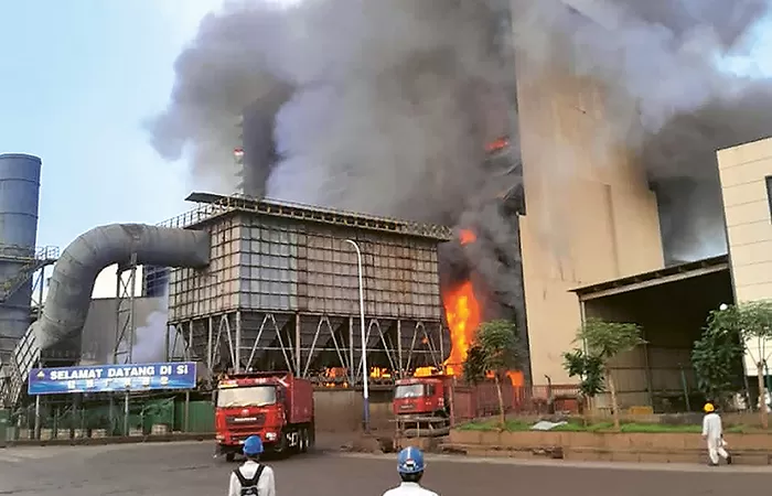 Komisi VII DPR RI Yulian Gunhar meminta agar perusahaan smelter PT Indonesia Tsingshan Stainless Steel (ITSS) menghentikan sementara operasional dalam mengolah nikel. (Foto: Jawa Pos)