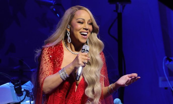 Lagu 'All I Want for Christmas is You' milik Mariah Carey merupakan salah satu karya fenomenal di dunia. (Foto: Instagram/mariahcarey)