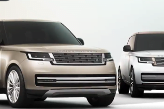 Range Rover versi listrik pertama akan hadir dihadapan para pelanggan kelas atas setelah Jaguar Land Rover (JLR). (Foto: X/LandRover)