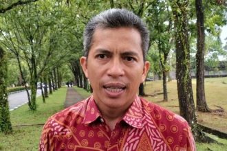 Profil dan biodata Khairul Fahmi, panelis debat pertama Pilpres 2024 adalah seorang pakar hukum Universitas Andalas (UNAND) Padang, Sumatera Barat yang sangat berpengalaman dalam bidang hukum.