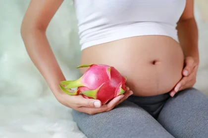 Manfaat buah naga bagi ibu hamil dan janin