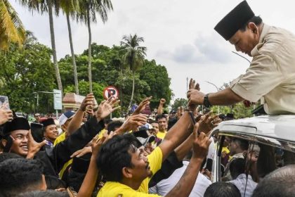 Fakta-fakta capres dan cawapres Prabowo-Gibran mendapat dukungan dari buruh rokok di Kudus, Jawa Tengah, yang yakin bawa kemajuan bagi Indonesia.