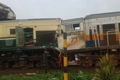 Fakta-fakta Kereta Turangga Tabrakan dengan KA Bandung Raya, Gerbong Bergeser hingga Terbalik