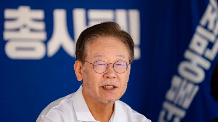 Fakta Fakta Lee Jae Myung Pemimpin Partai Demokrat Korea Selatan Yang Ditikam Lehernya 2763