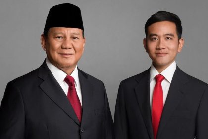 Tahun baru 2024, calon presiden (capres) nomor urut 2, Prabowo Subianto optimis Indonesia akan semakin damai sejahtera dan lebih maju dari tahun-tahun sebelumnya.