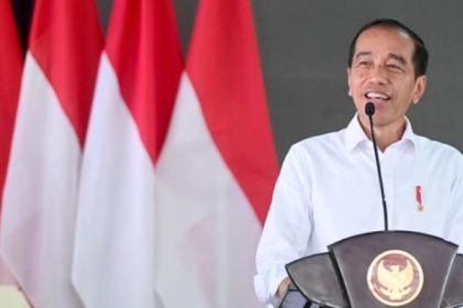 Ramai Isu 15 Menterinya Mundur, Jokowi: Tiap Hari Kita Rapat Terbatas