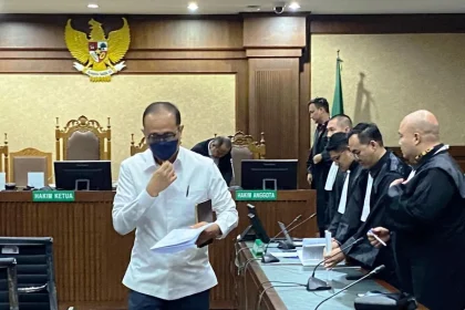 Mantan pejabat Direktorat Jenderal Pajak Kementerian Keuangan Rafael Alun Trisambodo divonis 14 tahun penjara. (Foto: antara)