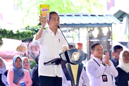 Silaturahmi dengan nasabah Permodalan Nasional Madani Membina Ekonomi Keluarga Sejahtera (PNM Mekaar), pemerintah sebut semangat sebagai modal utama dalam menjalankan usaha.