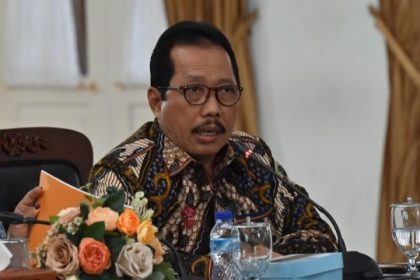 Anggota Komisi II DPR RI Aminurokhman mendorong agar Komisi Pemilihan Umum (KPU) segera membuat regulasi terkait isu tentang pemilih yang belum mendapatkan KTP. (Foto: DPR RI)