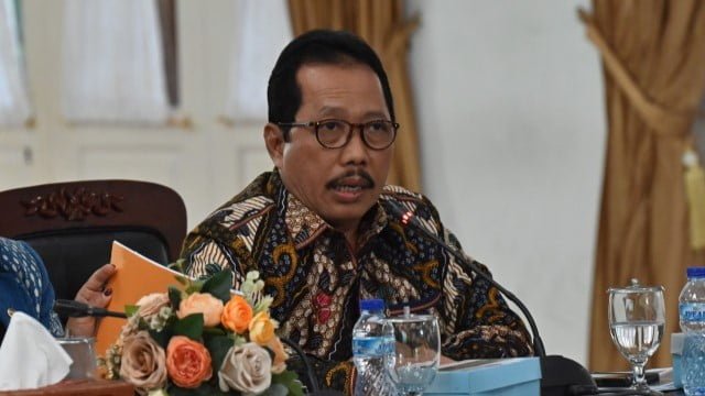 Anggota Komisi II DPR RI Aminurokhman mendorong agar Komisi Pemilihan Umum (KPU) segera membuat regulasi terkait isu tentang pemilih yang belum mendapatkan KTP. (Foto: DPR RI)