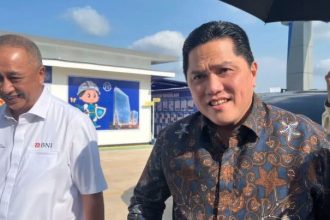 Demi tumbuhkan ekonomi, Menteri BUMN Erick Thohir menyatakan Indonesia harus kembangkan megacity baru. Sebab hingga kini, jelasnya, baru ada dua megacity di Indonesia. Yakni, Jakarta dan Surabaya.