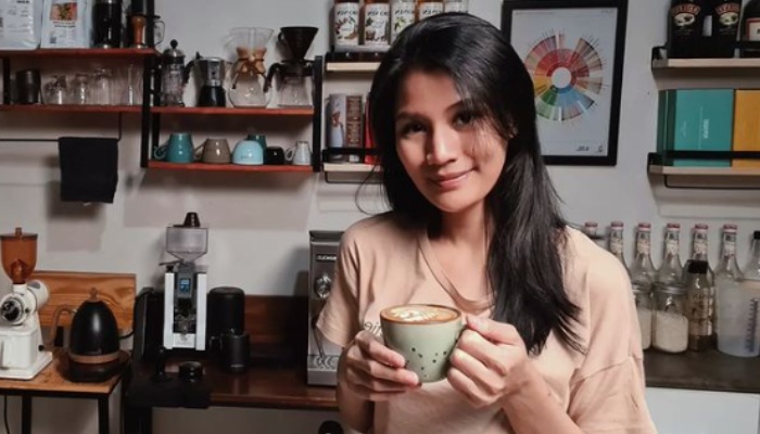 Profil Amanda Almathea Youtuber Peracik Kopi Meninggal 5809