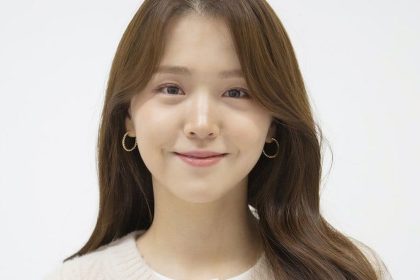 Profil Kim Ji Eun