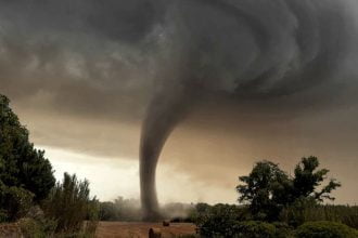 Tornado pertama di Indonesia