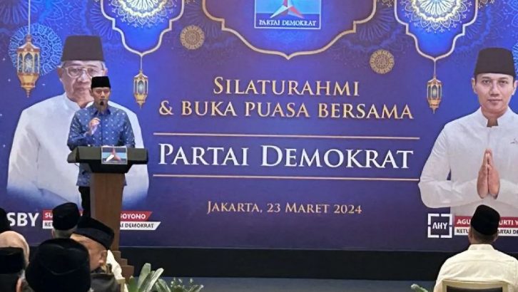 Ketua Umum Partai Demokrat, Agus Harimurti Yudhoyono atau AHY, menyampaikan beberapa hal penting dalam acara silaturahmi dan buka puasa bersama pengurus partai di Jakarta Selatan pada Sabtu, 23 Maret 2024.