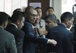 Kronologi Polisi Ekuador Gerebek Kedubes Meksiko Tangkap Eks Wapres Jorge Glas. (Foto: Reuters)
