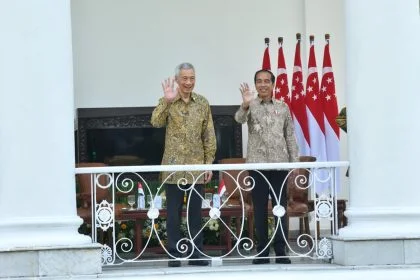 Perdana Menteri Singapura Lee Hsien Loong memuji kepemimpinan Presiden Joko Widodo (Jokowi) bagi Indonesia dan kawasan Asia Tenggara. (Foto: Sekretariat Kabinet)