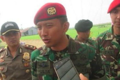 Brigadir Jenderal (Brigjen) TNI Aulia Dwi Nasrullah memecahkan rekor sebagai Jenderal TNI termuda yang pernah dilantik. Pada usia 46 tahun 4 bulan saat dilantik, ia menjadi salah satu dari lima orang dalam angkatannya yang naik pangkat dari Kolonel menjadi Brigjen.
