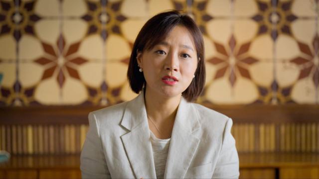 Sosok Kang Kyung Yoon, Jurnalis Pemberani Ungkap Skandal Burning Sun. (Foto: Youtube Film Burning Sun)