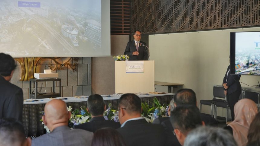 Indonesia akan menjadi tuan rumah dalam agenda Intelligent Transport System (ITS) Asia Pasifik Forum 2024 ke-19. (Foto: Menteri Perhubungan dalam menghadiri kegiatan Transit Oriented Development (TOD) Investment Forum 2024, di KBRI Tokyo)
