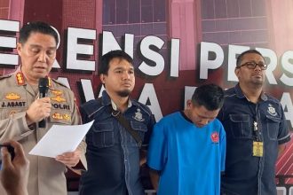 Polda Jawa Barat menegaskan bahwa tidak ada lagi Daftar Pencarian Orang (DPO) dalam kasus pembunuhan Vina dan Eky atau yang viral disebut dengan kasus Vina Cirebon
