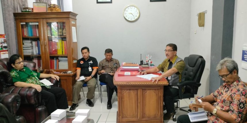 Badan Penanggulangan Bencana Daerah (BPBD) Purbalingga gelar rapat koordinasi (Rakor) berkaitan dengan kondisi aktivitas Gunung Slamet, (24/10/23). (FOTO: purbalinggakab)