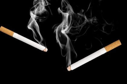 6 Manfaat Berhenti Merokok untuk Kesehatan Kulit