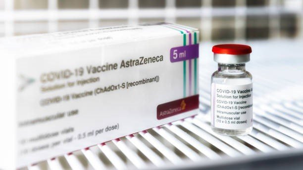 Informasi tentang efek samping vaksin Covid-19 AstraZeneca yang menyebabkan Sindrom Trombosis dengan Trombositopenia (TTS) menjadi viral, menyebabkan penggunanya mengalami masalah pembekuan darah dan penurunan jumlah trombosit.