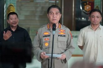 Polda Jawa Barat memberikan informasi terbaru mengenai penanganan kasus pembunuhan yang menimpa Vina dan M. Rizky atau Eky di Cirebon pada tahun 2016, yang lebih dikenal sebagai kasus Vina Cirebon.