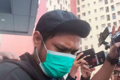 Penyanyi Virgoun ditangkap oleh Polres Metro Jakarta Barat karena kasus penyalahgunaan narkoba. Polisi mengungkapkan bahwa mantan suami Inara Rusli ini menggunakan sabu dengan alasan tertentu.