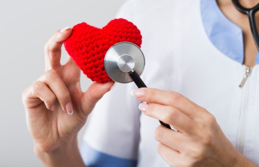 Tingkatkan Kuantitas Dokter Jantung dengan Jalin Kolaborasi Antar Negara. (Foto: Ilustrasi dokter jantung/Freepik)