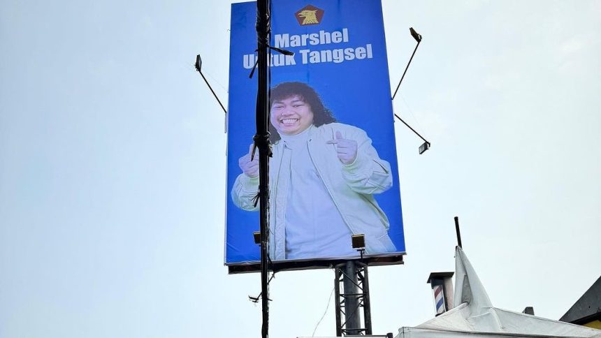 Marshel Widianto resmi diajukan sebagai bakal calon Wakil Wali Kota Tangerang Selatan (Tangsel) oleh Partai Gerindra dalam Pemilihan Kepala Daerah (Pilkada) Serentak 2024.