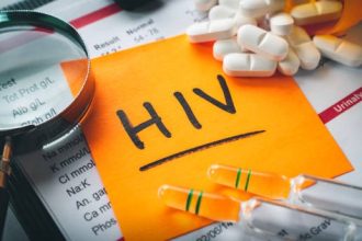 Kasus HIV/AIDS di Banda Aceh menunjukkan tren yang mengkhawatirkan, dengan total 441 kasus terhitung hingga Mei 2024. Dari jumlah tersebut, 336 kasus merupakan HIV dan 105 kasus AIDS.