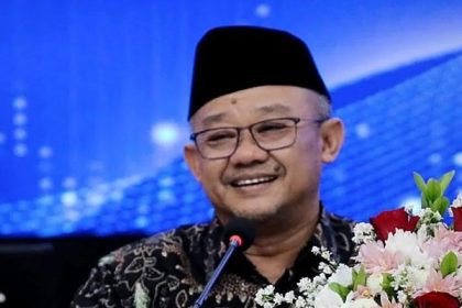 Sekretaris Umum PP Muhammadiyah Abdul Mu'ti menyatakan bahwa organisasi tersebut tidak akan terburu-buru dalam menyikapi pemberian izin pengelolaan tambang bagi organisasi kemasyarakatan (ormas) keagamaan.