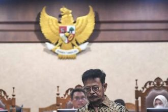 Mantan Menteri Pertanian, Syahrul Yasin Limpo (SYL), mengeluhkan bahwa prestasinya tidak dipertimbangkan oleh jaksa dalam tuntutan hukuman 12 tahun penjara terkait kasus korupsi.