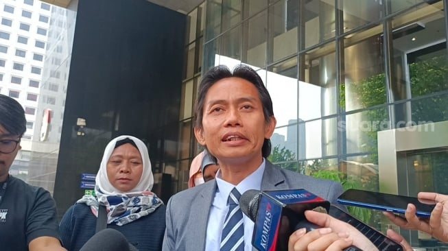 Kuasa Hukum Pegi Setiawan Tuntut Ganti Rugi Ratusan Juta Rupiah. (Kuasa hukum Pegi Setiawan, Toni RM)