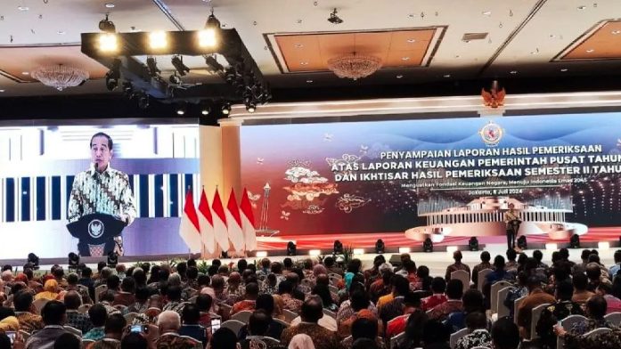 Presiden Joko Widodo (Jokowi) menginstruksikan alokasi dana abadi sekitar Rp2 triliun dari APBN 2025 untuk mendukung pengembangan sektor pariwisata melalui program Indonesia Quality Tourism Fund (IQTF).