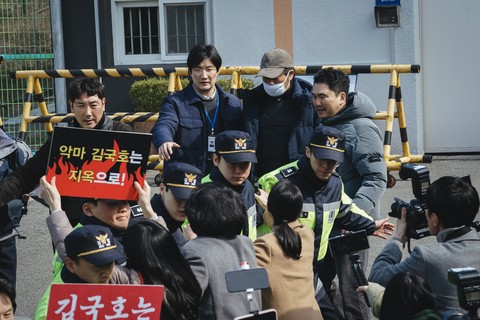 Link Nonton Drama Korea No Way Out: The Roulette Sub Indo Episode 5-6. (Foto: Cuplikan Drakor No Way Out: The Roulette)