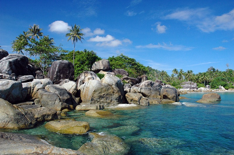 Pantai Parai Tenggiri