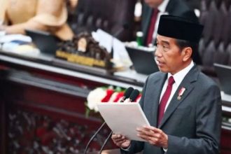 Presiden Joko Widodo (Jokowi) akan melakukan reshuffle kabinet