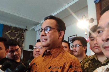 Deklarasi dukungan untuk Ridwan Kamil-Suswono dilakukan pada Senin, 19 Agustus 2024, dipimpin oleh Sekretaris Jenderal Partai Gerindra, Ahmad Muzani.