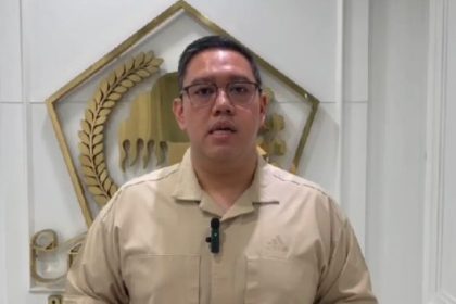 Dilansir dari Antara, Dave Laksono menjelaskan bahwa setiap partai nantinya harus memberikan pandangan mereka mengenai putusan RUU Pilkada. Dalam hal ini, Partai Golkar juga akan menyesuaikan sikapnya pada rapat Baleg yang dijadwalkan berlangsung pada Rabu, 21 Agustus 2024.