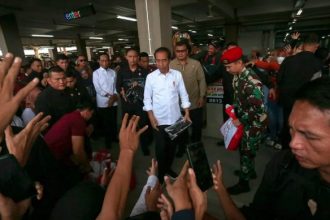 "Belum ada keputusan, belum ada rapat," ujar Jokowi.