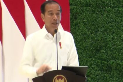 Gelar Pertemuan dengan Kepala Daerah, Jokowi Ungkap Alasan Pembangunan IKN