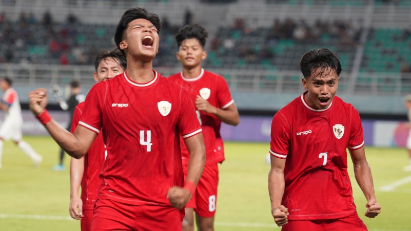 Sebagai Menteri BUMN, Erick Thohir juga memberikan dukungan semangat kepada Timnas Indonesia.