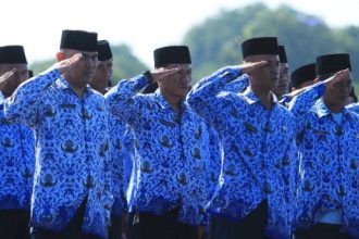 Setiap instansi, baik kementerian maupun lembaga pusat, akan mengumumkan formasi CPNS pada 19 Agustus hingga 2 September 2024. Setelah memilih formasi dan instansi, calon pelamar dapat mendaftar secara online melalui situs https://sscasn.bkn.go.id.